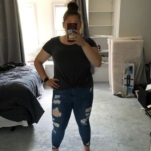 PINK ROSE DARK GRAY KNOT FRONT TOP